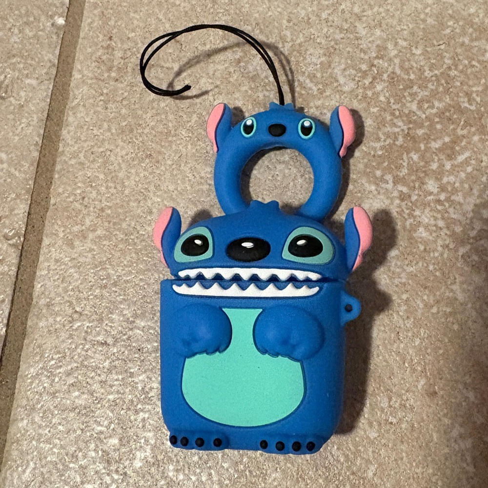 Stitch AirPods 1 Case - Picture 1 of 2